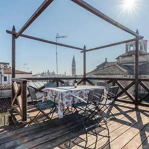 San Marco Vista Sui Tetti Veneziani Venedig
